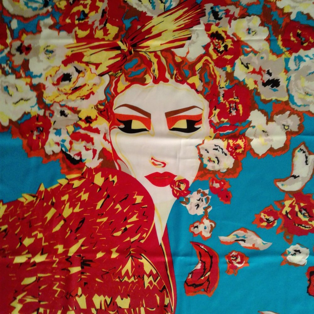 Super Large 36"x 36" 100% Polyester Scarf/Wrap Made in Italy by Incolavi.